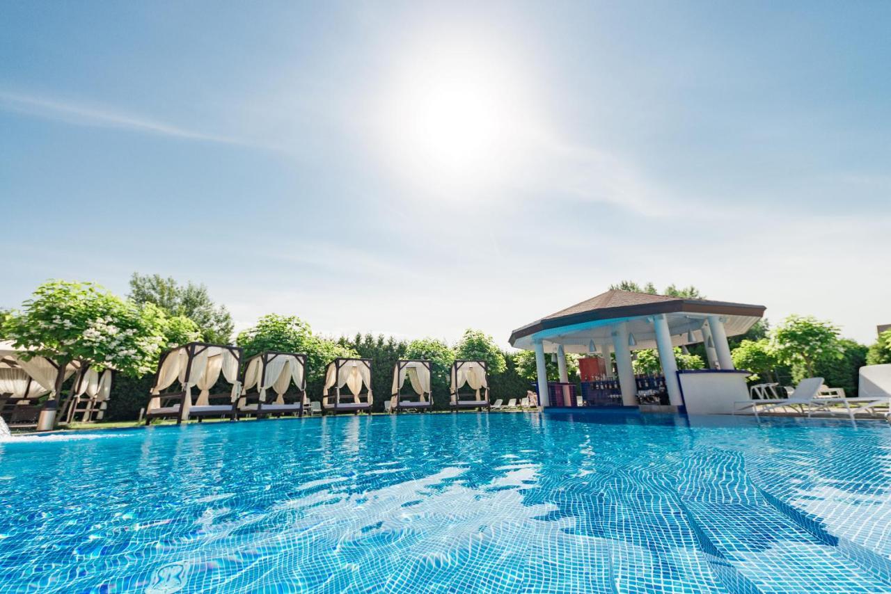 Готель Wish Aqua&spa Вишеньки